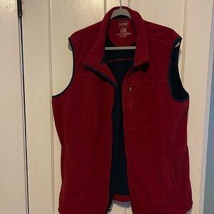 Mens used LL Bean vest red size XL